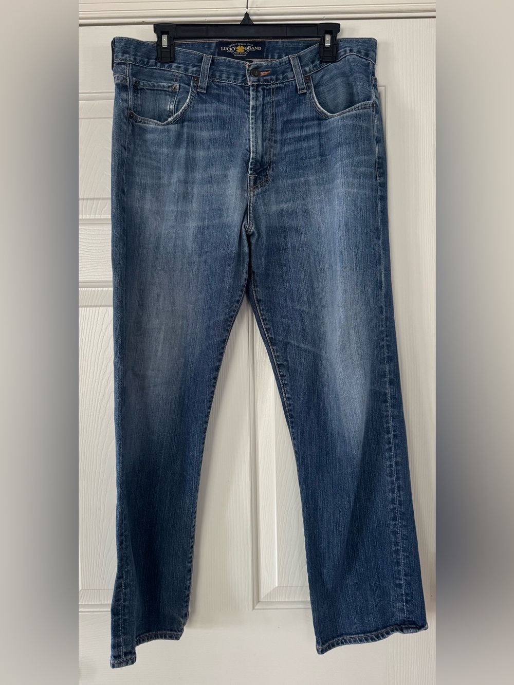 Lucky Brand Women's Medium Blue Straight Leg Jeans 481 Relaxed size 34